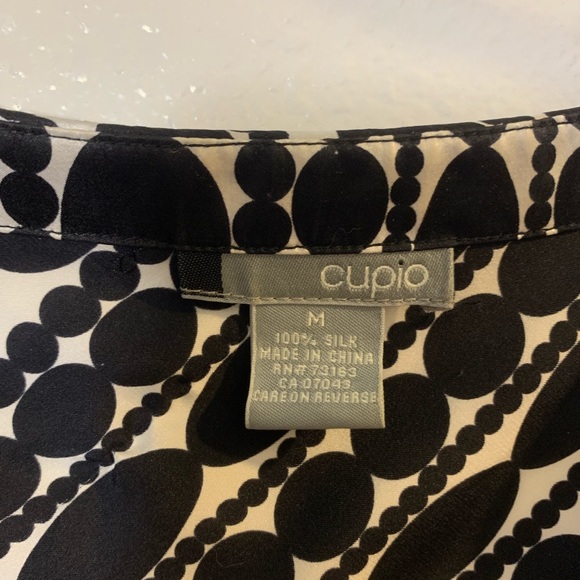 Silky feeling.  Comfort.  Style. Medium - Picture 3 of 4